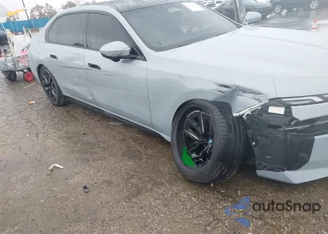 2023 BMW 760 I xDrive z USA, uszkodzony, nr VIN WBA33EJ03PCN09702